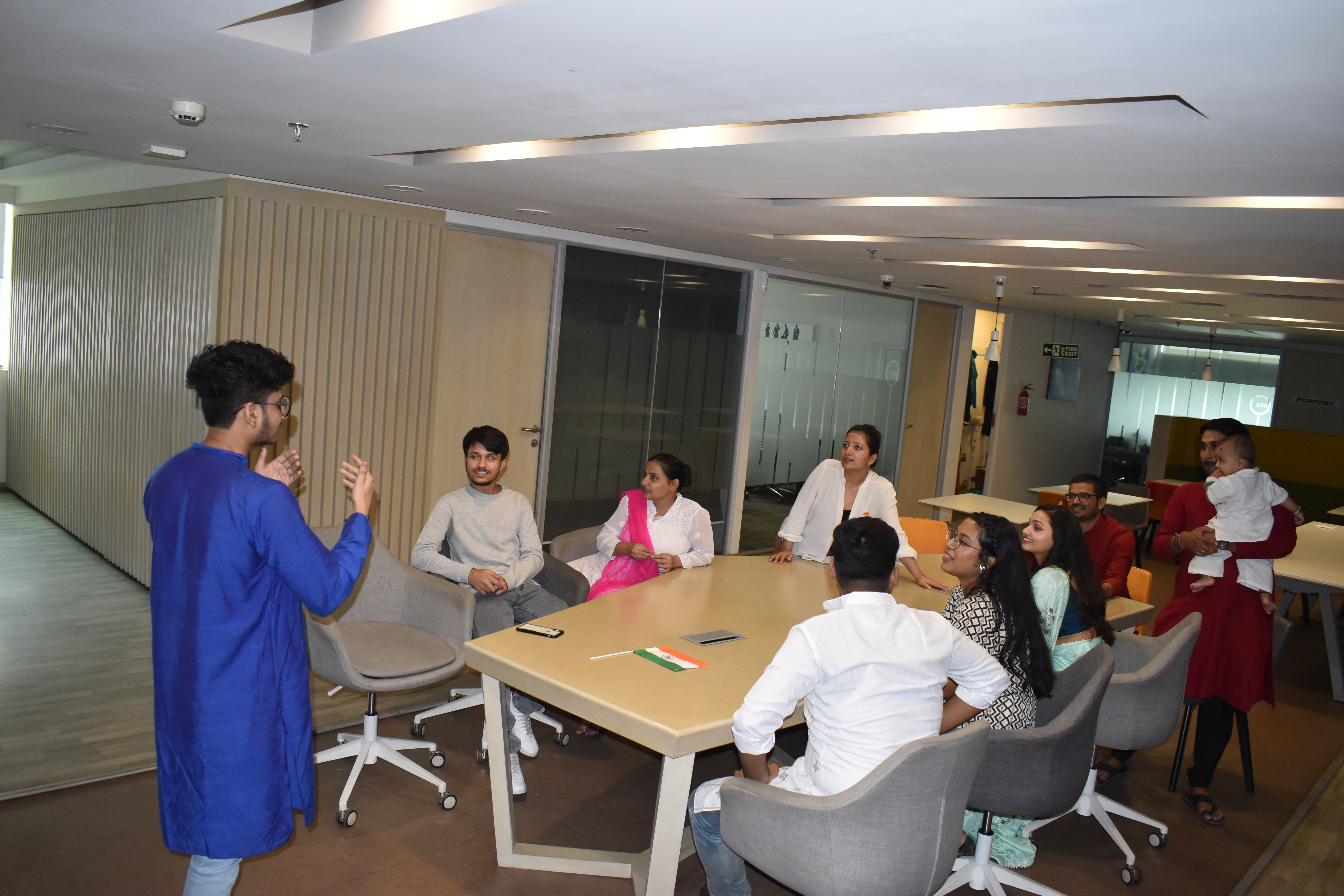 Myleading Campus - Campus Moments